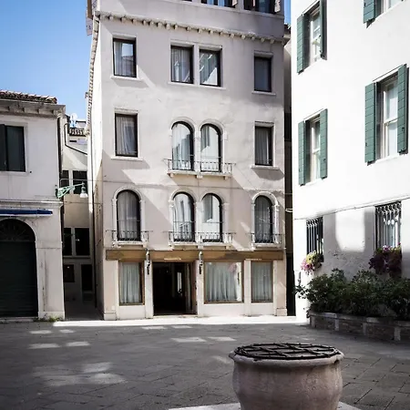 Anastasia Venice